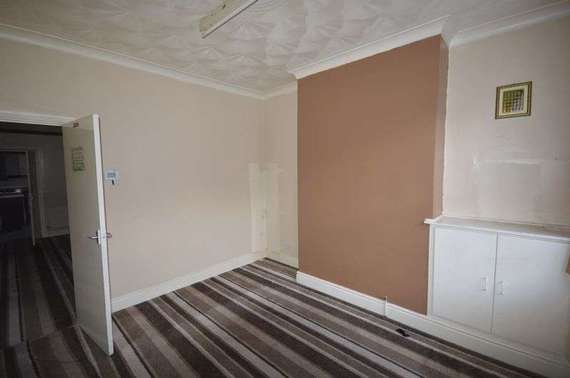 2 Bedroom Terraced